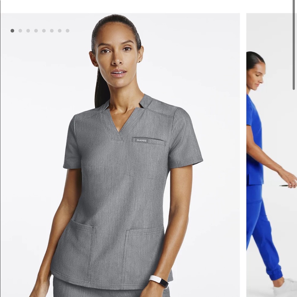 Jaanuu Heather Grey Women's Relaxed 3-Pocket Top.